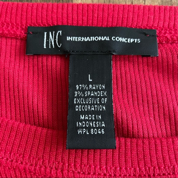 Real Red Spring Mix DC INC soft ribbed bottom tie Everyday casual/active top NWT - Picture 5 of 9